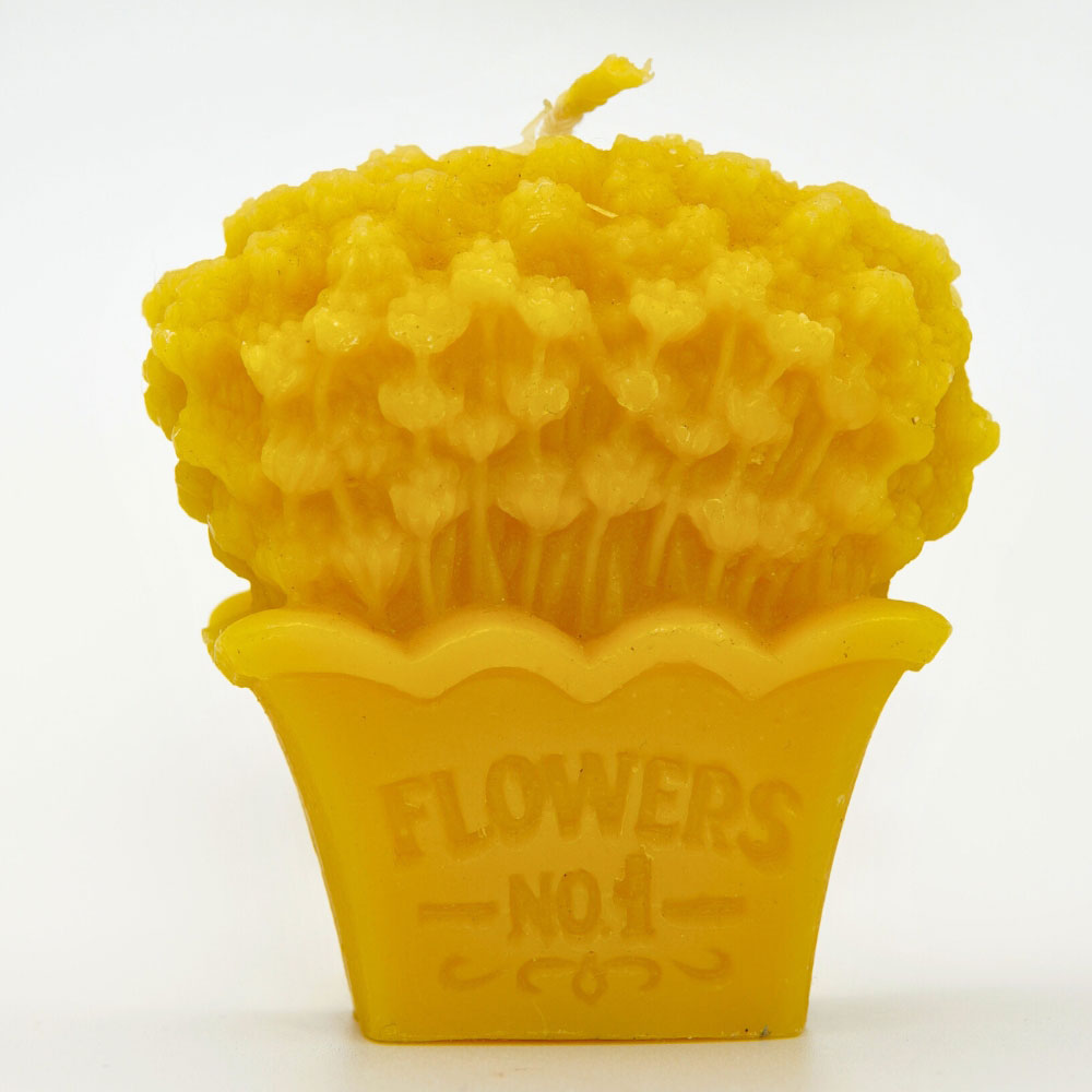 Hand-poured flower pot beeswax candle by Buzzy Honey Bee, Nottingham